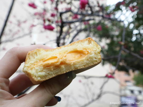 日式珍珠紅豆餅:台中美食│台中日式珍珠紅豆餅精忠店〃IG熱門打卡散步美食~超可愛龍貓紅豆餅現身!!