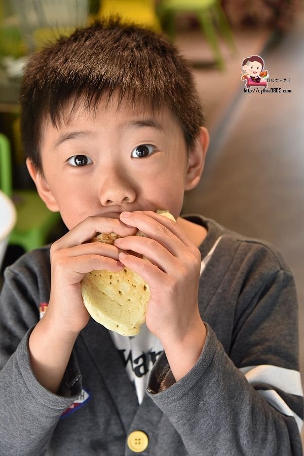 桃園中壢美食-班卡鬆餅 Pan.K.Plaza-旅行青蛙出現在鬆餅上，創意早午餐的另一種選擇 (邀約) @民宿女王芽月-美食.旅遊.全台趴趴走