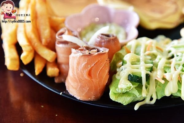 桃園中壢美食-班卡鬆餅 Pan.K.Plaza-旅行青蛙出現在鬆餅上，創意早午餐的另一種選擇 (邀約) @民宿女王芽月-美食.旅遊.全台趴趴走