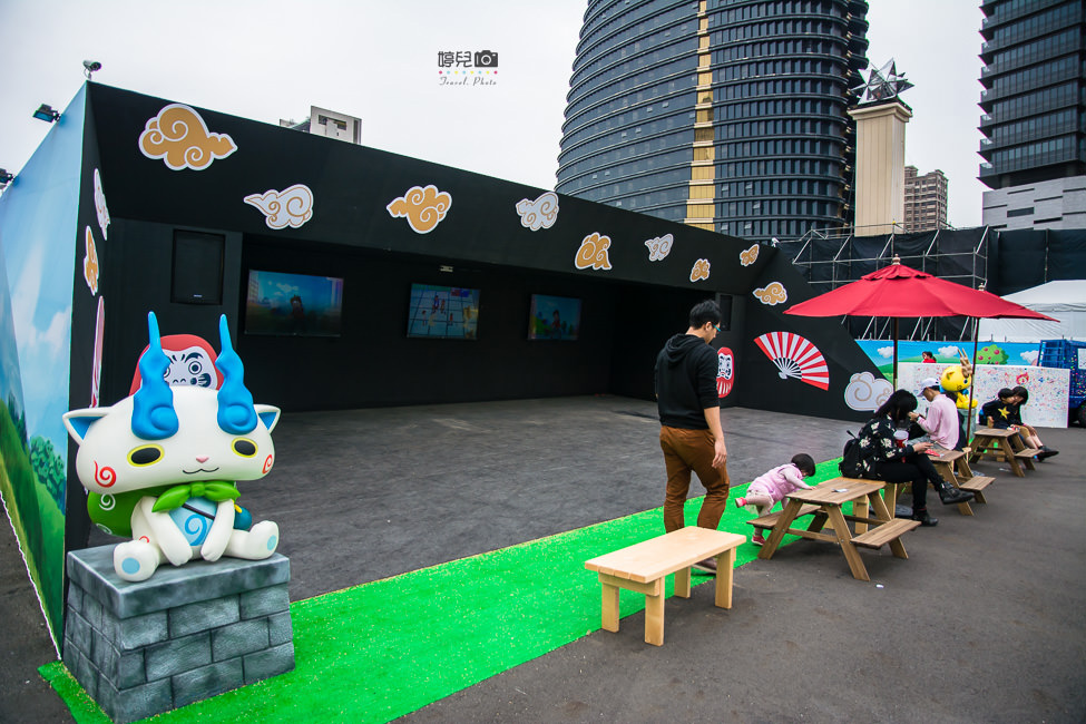 |親子旅遊|全台唯一妖怪手錶亞洲最大戶外主題展,趕快來找宇宙最大吉胖喵 - 阿婷的旅行札記。