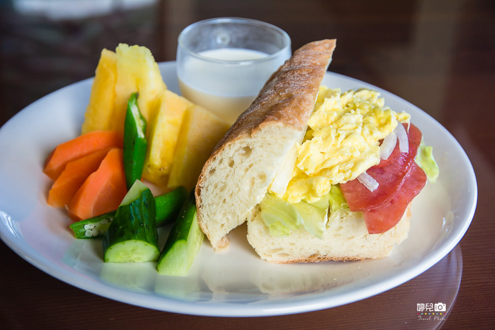 ｜屏東住宿｜林房民宿，一棟被樹林與愛包圍溫暖的『家』 - 阿婷的旅行札記。