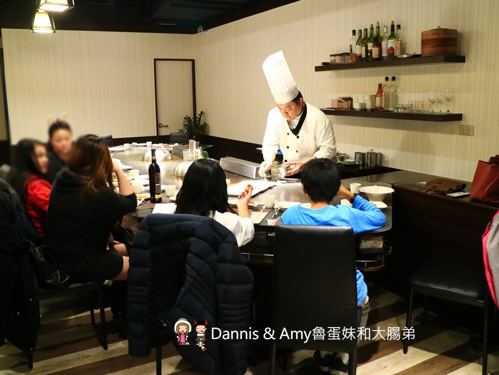 《新竹鐵板燒餐廳》莉格鐵板燒。新竹市區內份量十足牛排鐵板燒。海鮮肉品一次滿足︱（影片）