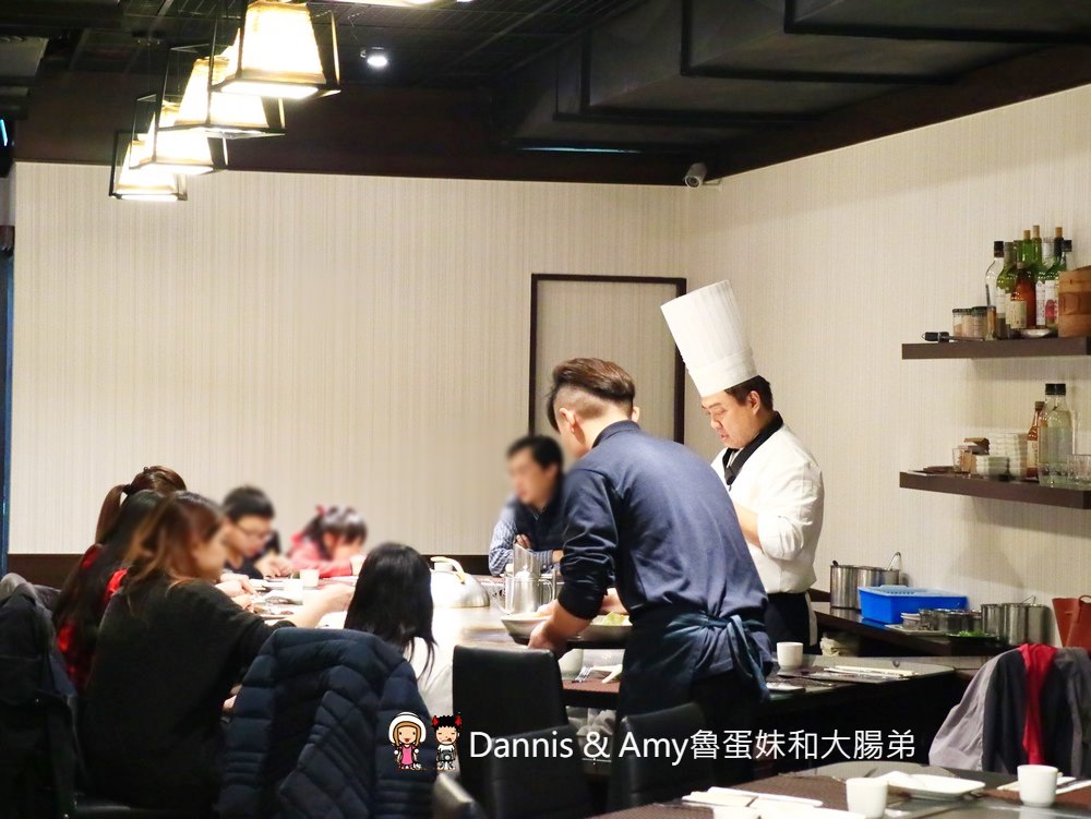 《新竹鐵板燒餐廳》莉格鐵板燒。新竹市區內份量十足牛排鐵板燒。海鮮肉品一次滿足︱（影片）