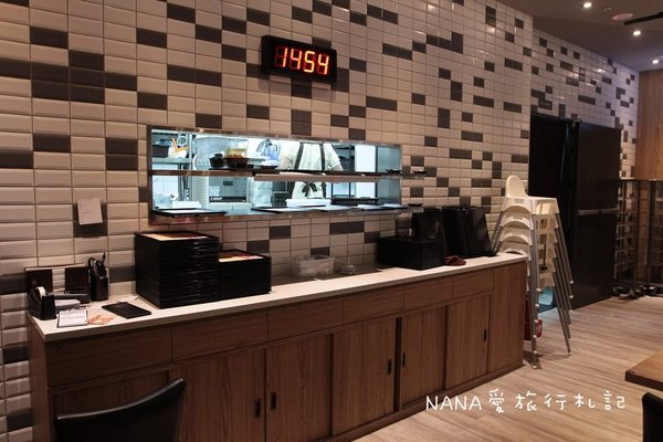 定食8(頭份大潤發店)：苗栗頭份》定食8,頭份大潤發店。美味超值日式定食,上班族聚餐首選