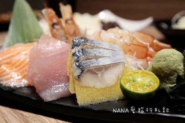 定食8(頭份大潤發店)：苗栗頭份》定食8,頭份大潤發店。美味超值日式定食,上班族聚餐首選