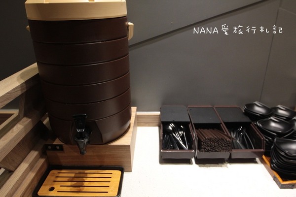 定食8(頭份大潤發店)：苗栗頭份》定食8,頭份大潤發店。美味超值日式定食,上班族聚餐首選