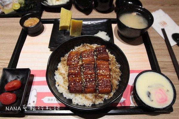 定食8(頭份大潤發店)：苗栗頭份》定食8,頭份大潤發店。美味超值日式定食,上班族聚餐首選