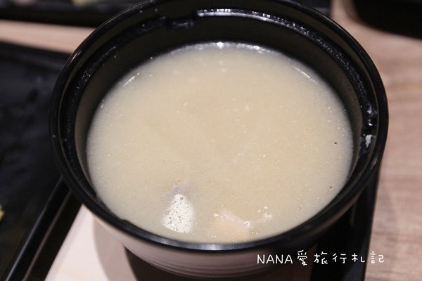 定食8(頭份大潤發店)：苗栗頭份》定食8,頭份大潤發店。美味超值日式定食,上班族聚餐首選