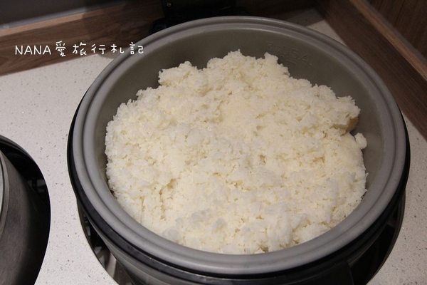 定食8(頭份大潤發店)：苗栗頭份》定食8,頭份大潤發店。美味超值日式定食,上班族聚餐首選