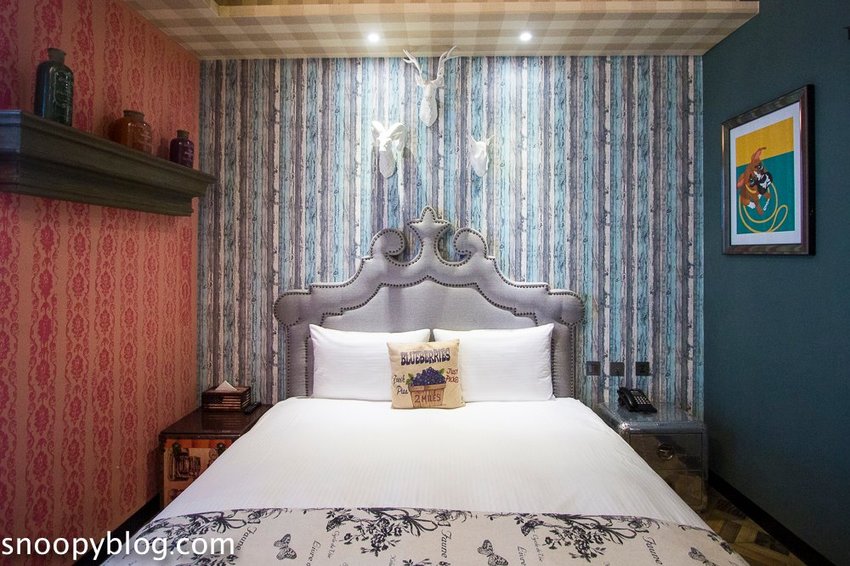 冒煙的喬就是公寓旅店~近駁二藝術特區,美式復古工業風格、雪佛蘭古董車櫃台,有個性的特色旅店