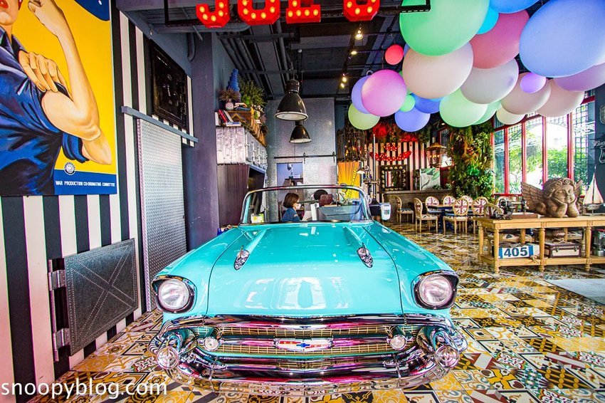 冒煙的喬就是公寓旅店~近駁二藝術特區,美式復古工業風格、雪佛蘭古董車櫃台,有個性的特色旅店