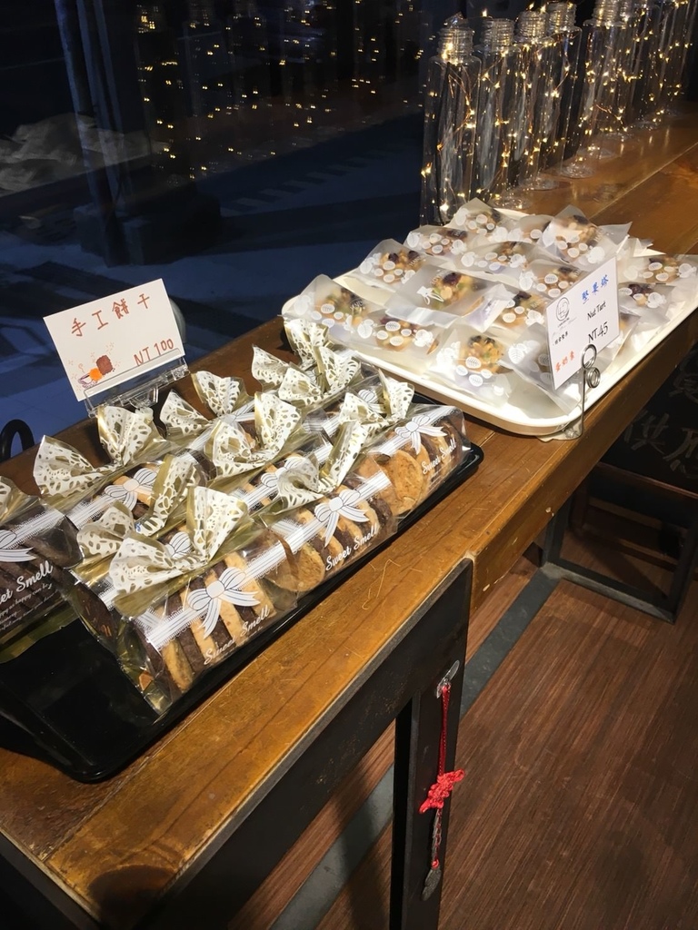 97DY7kn.jpg 97DY7kn.jpg