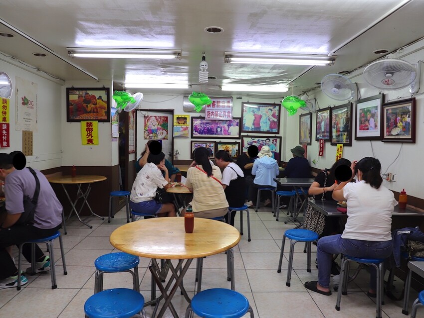 三哥臭豆腐：旗山老街必吃美食推薦/經營一甲子的旗山老店小吃.陪伴旗山老街的歷史更迭