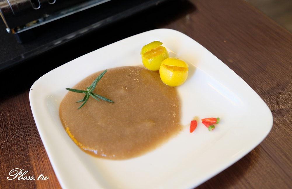 [台南]東區 菲律賓特色料理|羅望子牛腩鍋vs農夫醬|自助式早午餐吃到飽 伊家YI HOME Brunch