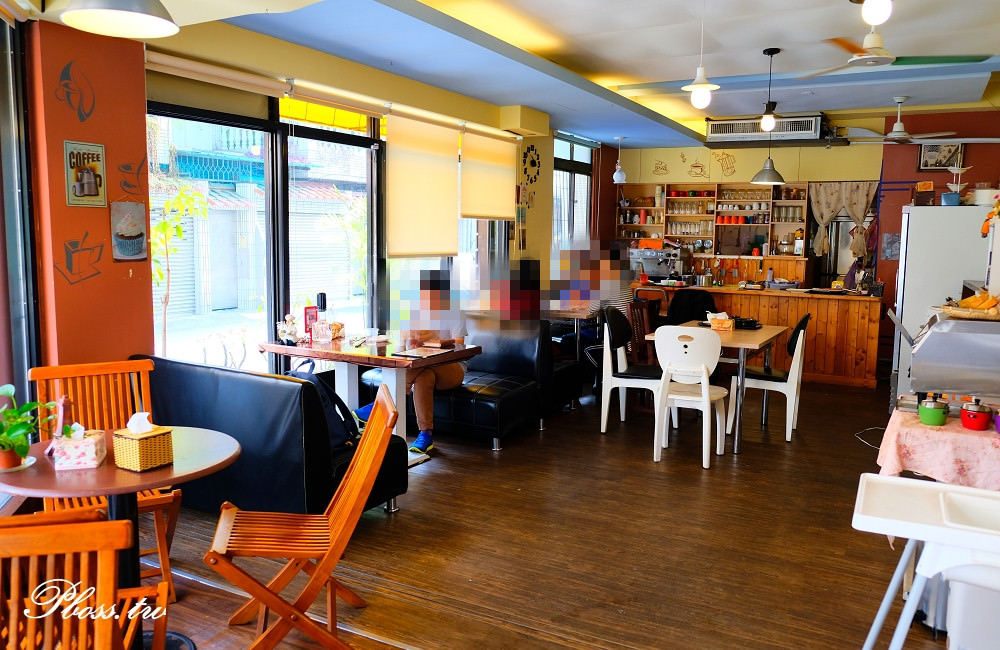 [台南]東區 菲律賓特色料理|羅望子牛腩鍋vs農夫醬|自助式早午餐吃到飽 伊家YI HOME Brunch