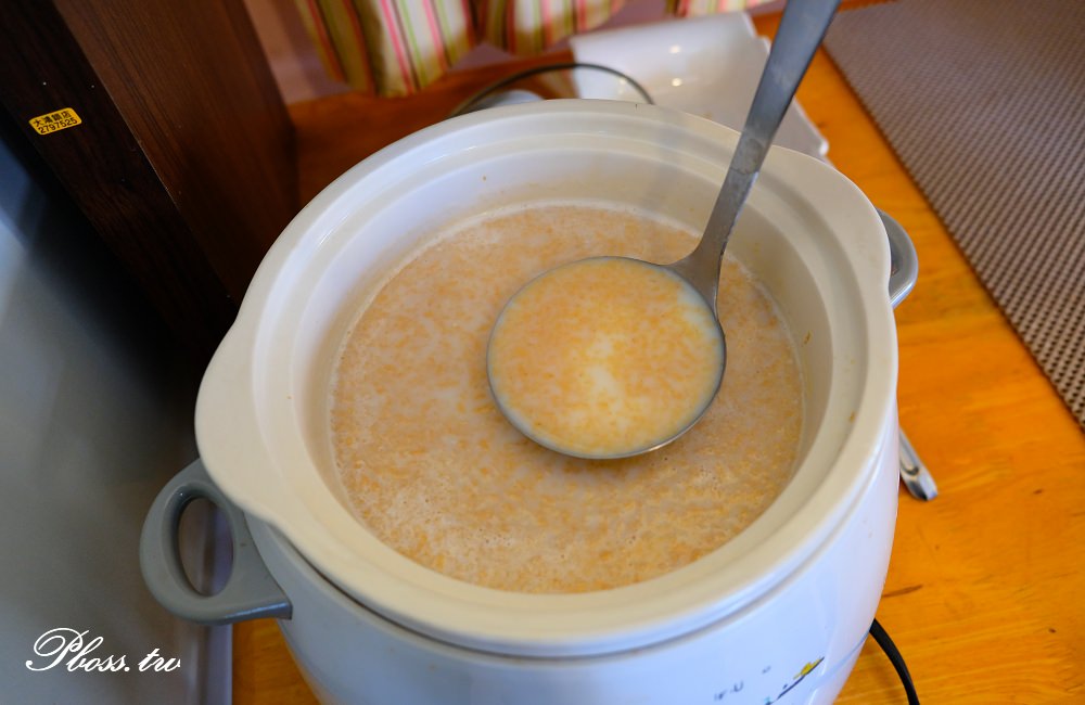 [台南]東區 菲律賓特色料理|羅望子牛腩鍋vs農夫醬|自助式早午餐吃到飽 伊家YI HOME Brunch