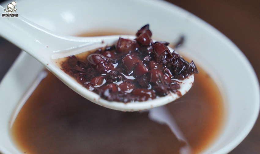 北高雄巷弄鍋物 季樂涮涮鍋，大口吃肉、澎派海鮮之鍋物推薦｜免費冰淇淋、飲品、甜湯 - 跟著尼力吃喝玩樂＆親子生活