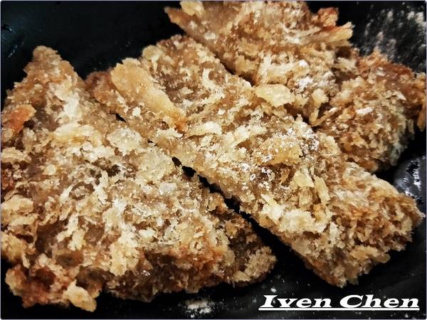 旭麵麵(台北車站):《北車2F微風牛肉麵推薦》CP值高的川味紅燒牛肉麵\ 鮮蝦紅油抄手\麻醬麵\點心小菜-『旭麵麵』