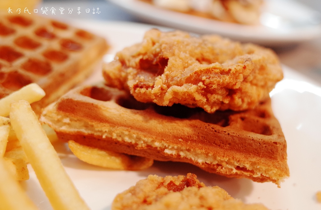 18-03-01-00-40-15-726_deco.jpg 18-03-01-00-40-15-726_deco.jpg