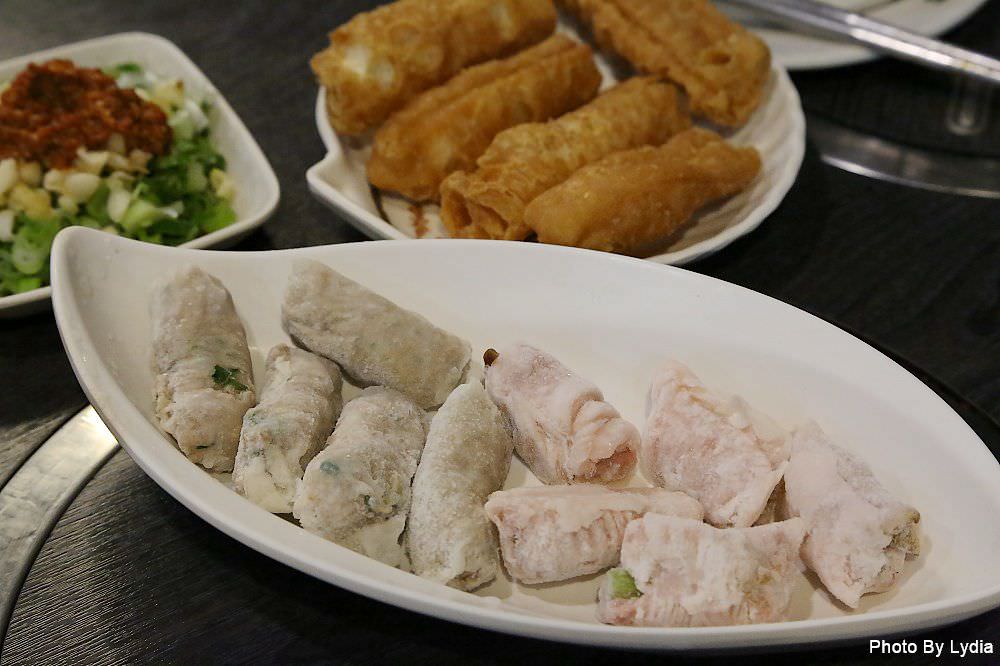 台南火鍋｜楊記麻辣火鍋夏林店:有好湯頭的平價小火鍋，160元搞定一個人的麻辣鍋｜台南麻辣火鍋｜個人鍋 - 台南好Food遊