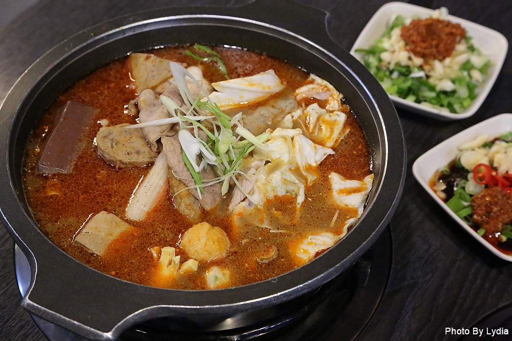 台南火鍋｜楊記麻辣火鍋夏林店:有好湯頭的平價小火鍋，160元搞定一個人的麻辣鍋｜台南麻辣火鍋｜個人鍋 - 台南好Food遊
