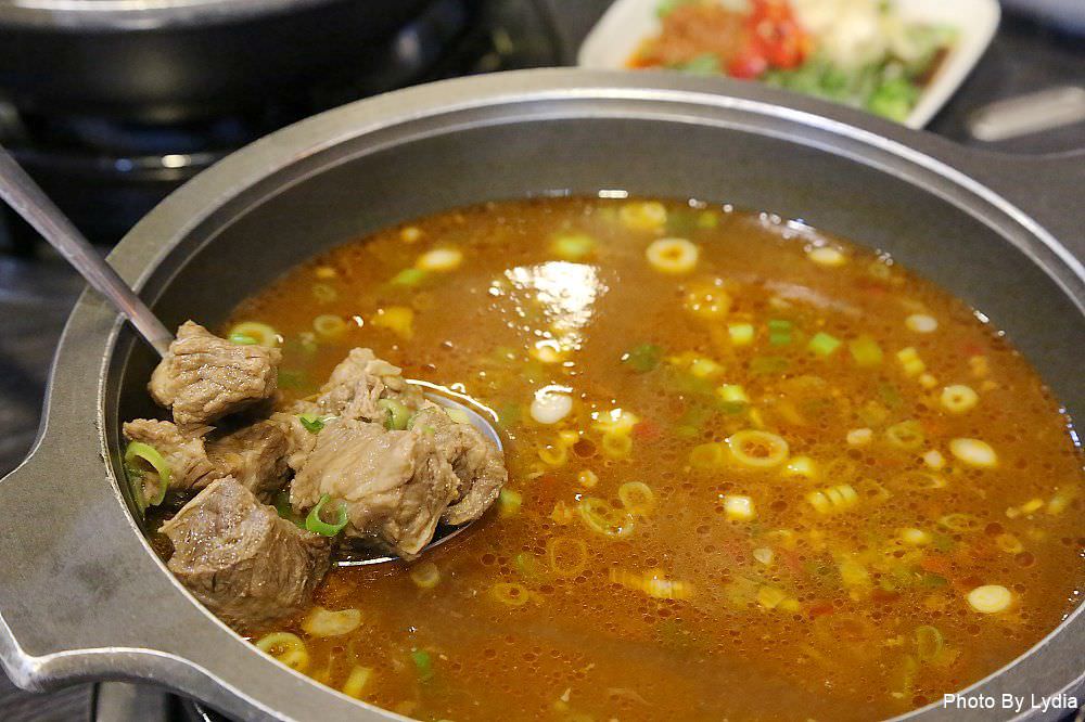 台南火鍋｜楊記麻辣火鍋夏林店:有好湯頭的平價小火鍋，160元搞定一個人的麻辣鍋｜台南麻辣火鍋｜個人鍋 - 台南好Food遊