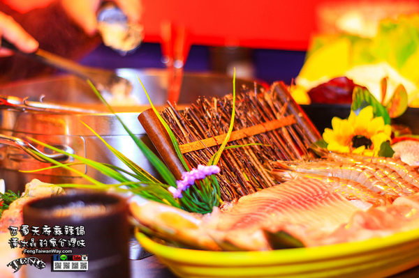 巴蜀天府麻辣鍋:巴蜀天府麻辣鍋【龍潭美食】|桃園龍潭最推薦麻辣火鍋店;天然食材加中藥材熬煮湯頭,讓人會想念的超讚優質麻辣鍋。