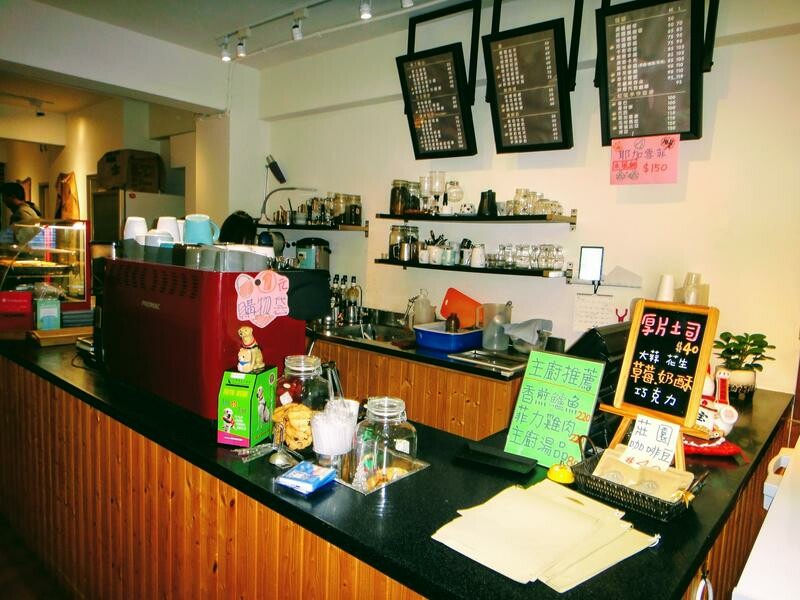 【美食】「格沐斯咖啡」行天宮早午餐推薦，下午茶推薦手工鹹派、