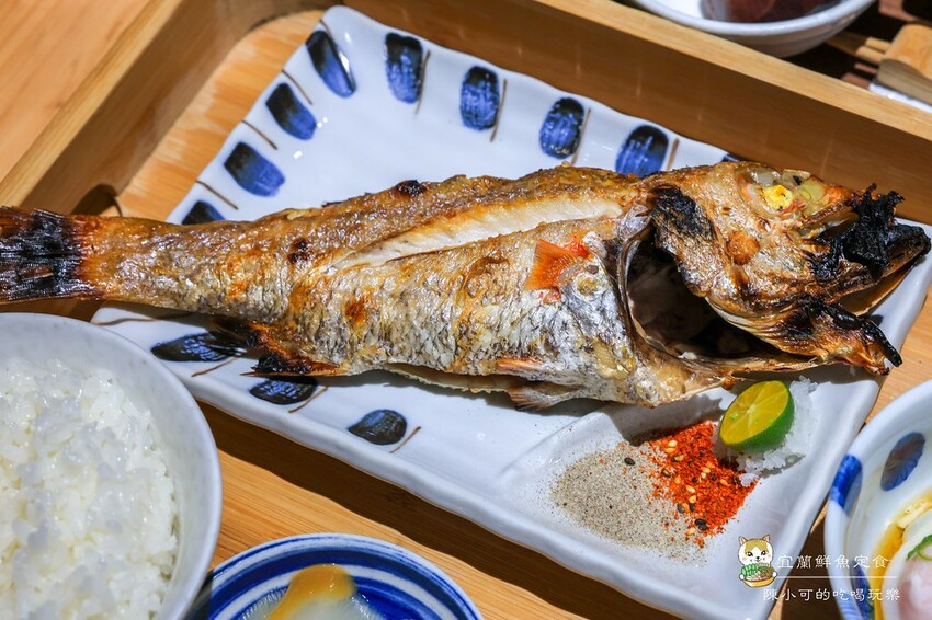 宜蘭縣礁溪鄉【宜蘭美食】里海咖啡鮮魚定食餐廳，新菜單漁夫鍋推薦！