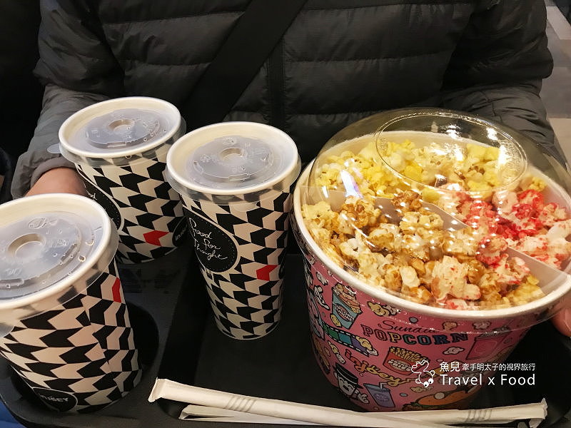 【遊】in89 CINEMAX 統領(親子)影城｜沙發躺椅，帶孩子舒適看電影！ @魚兒 x 牽手明太子的「視」界旅行