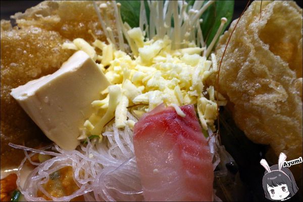 千荷田鍋物專賣：[食記]►台南永康區◄新開幕之千荷田鍋物專賣－逛累了大賣場來吃鍋物剛剛好、推薦北海道牛奶起士海鮮鍋、韓式銅盤烤肉