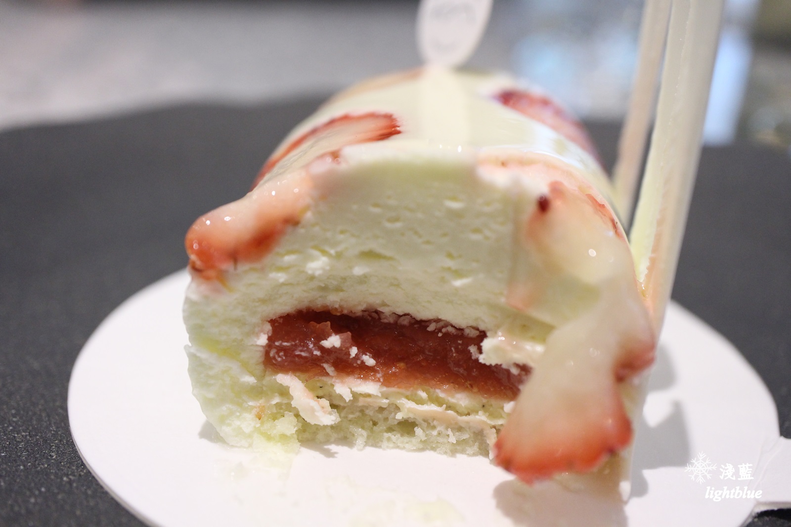 [ 古亭站美食 ] 淺藍 × 九日風～每日少量供應，造型精緻的甜點