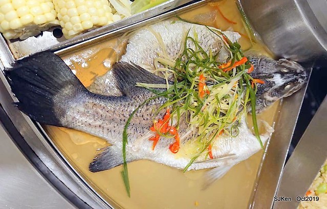 The steam pot dishes for 10 people , 埔里四季蒸宴 , Middle Taiwan, Oct 26, 2019