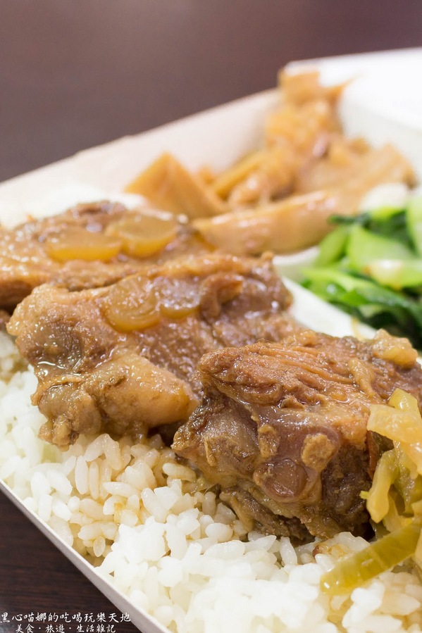 粗飽食堂:高雄苓雅丨粗飽食堂 三信家商前,隱藏在巷子裡的平價家常味兒~