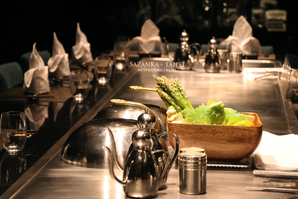 大直山茶花鐵板燒│鐵板上的高檔美味！直逼日本水準的鹿兒島和牛/美國極黑牛料理~約會餐廳/孝親餐廳 - OREO的旅行日記