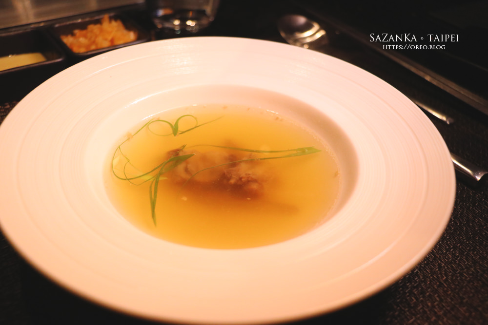 大直山茶花鐵板燒│鐵板上的高檔美味！直逼日本水準的鹿兒島和牛/美國極黑牛料理~約會餐廳/孝親餐廳 - OREO的旅行日記