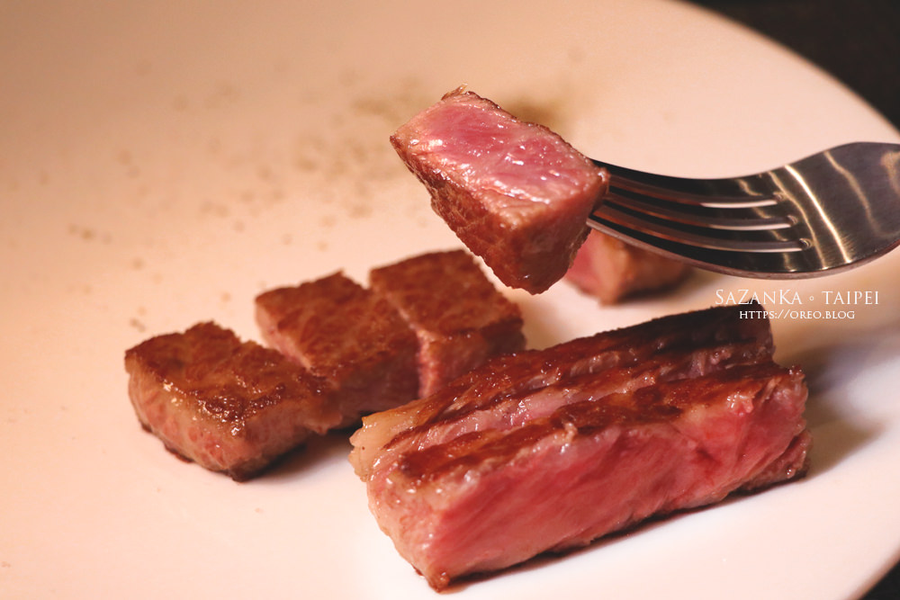 大直山茶花鐵板燒│鐵板上的高檔美味！直逼日本水準的鹿兒島和牛/美國極黑牛料理~約會餐廳/孝親餐廳 - OREO的旅行日記