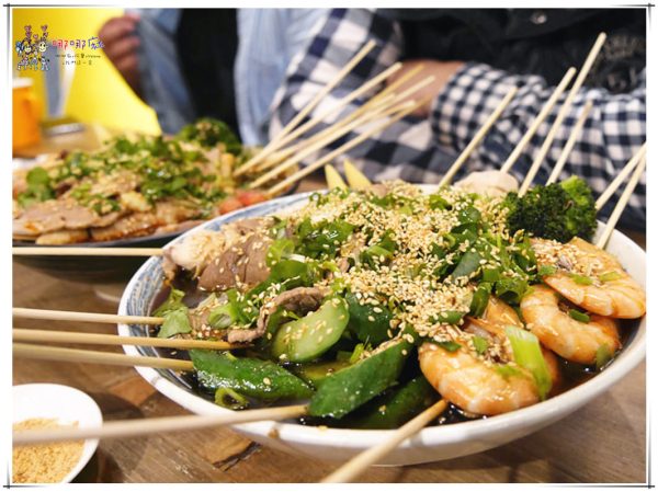 桃園美食,串串鍋,麻辣鍋,桃園聚餐,串中串