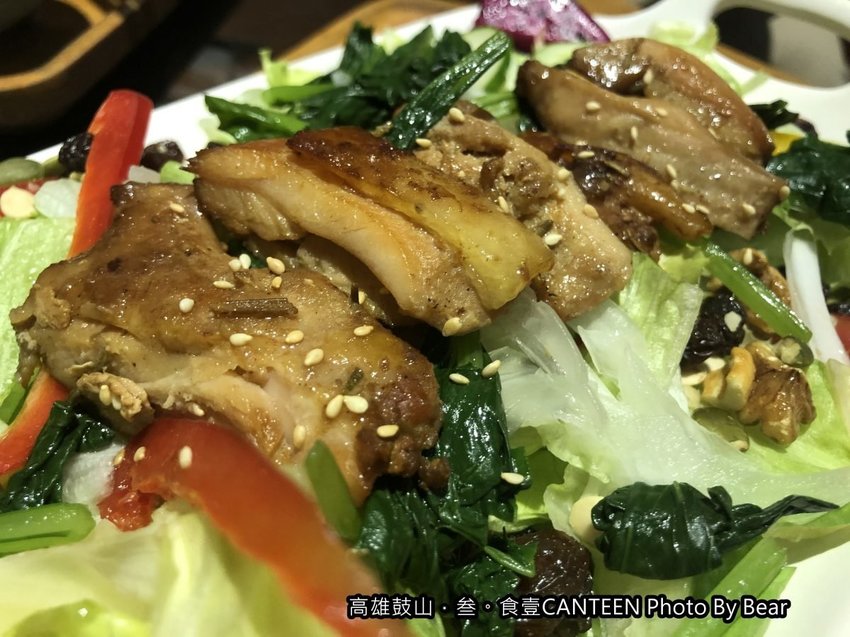 【高雄鼓山】「叁。食壹CANTEEN（老屋餐廳/百年老建築/早午餐/中式簡餐/近西子灣捷運站）」