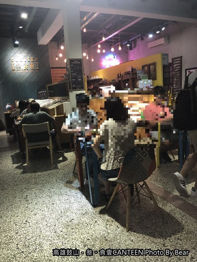 【高雄鼓山】「叁。食壹CANTEEN（老屋餐廳/百年老建築/早午餐/中式簡餐/近西子灣捷運站）」
