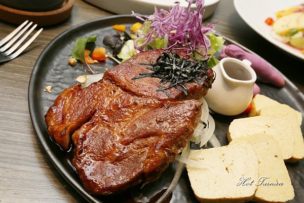 一緒二廚房 IsShoNi Kitchen：【台南美食】隱藏巷弄間的低調義法料理，IG打卡風潮點：一緒二廚房 IsShoNi Kitchen