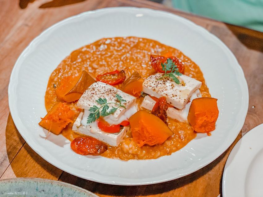 D.G. Hotel %26; Cafe_IMG_3203.jpg