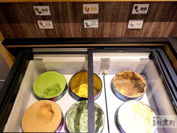 【桃園龜山美食】捌圓堂 (環球A8店)：和牛龍蝦帝王蟹鍋物專賣，人氣海老蝦盛合雙人套餐；頂級火鍋聚餐推薦，環球購物中心美食分享