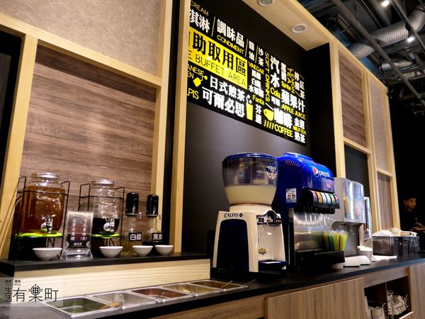 【桃園龜山美食】捌圓堂 (環球A8店)：和牛龍蝦帝王蟹鍋物專賣，人氣海老蝦盛合雙人套餐；頂級火鍋聚餐推薦，環球購物中心美食分享