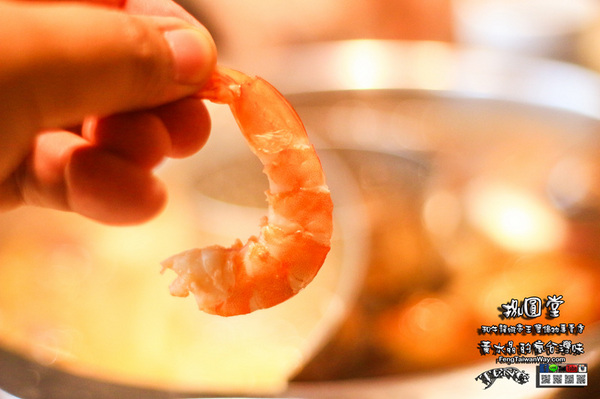 捌圓堂(環球A8店):捌圓堂環球A8店【龜山美食】|桃園龜山機場捷運A8站麻辣鍋(GlobalMall環球購物中心美食);高檔和牛龍蝦帝王蟹鍋物專賣店。