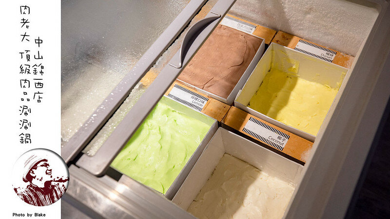 超值火鍋新選擇,時段限定滿滿近40隻蝦子跟18oz肉片竟然不到千元|布雷克出走旅行視界