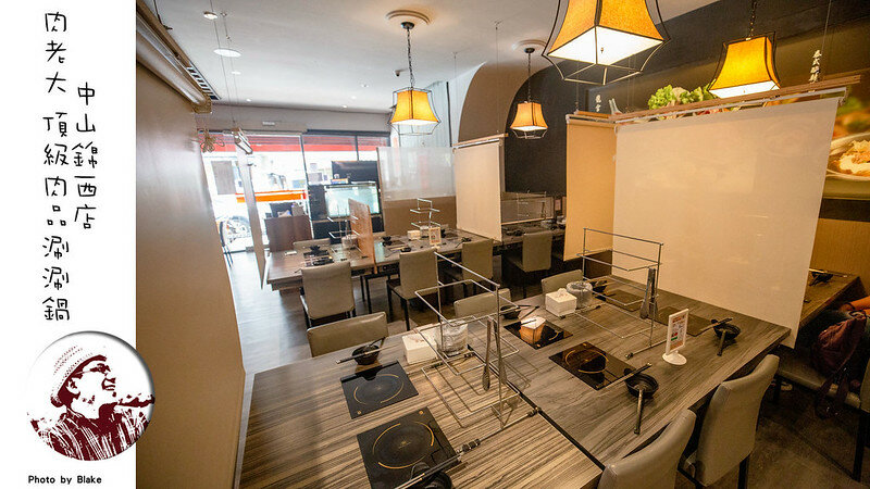 超值火鍋新選擇,時段限定滿滿近40隻蝦子跟18oz肉片竟然不到千元|布雷克出走旅行視界