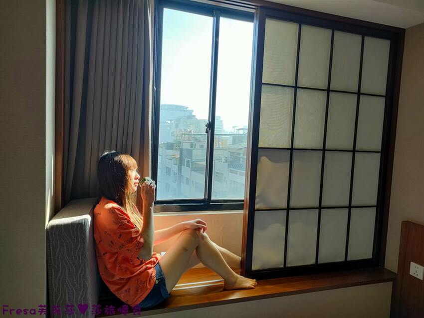 嘉義飯店【福泰桔子商旅】日式房型秒飛日本度假趣.完善舒適的背包客房超大交誼聽│嘉義文化店 - Fresa芙芮莎♥莎旅憶食