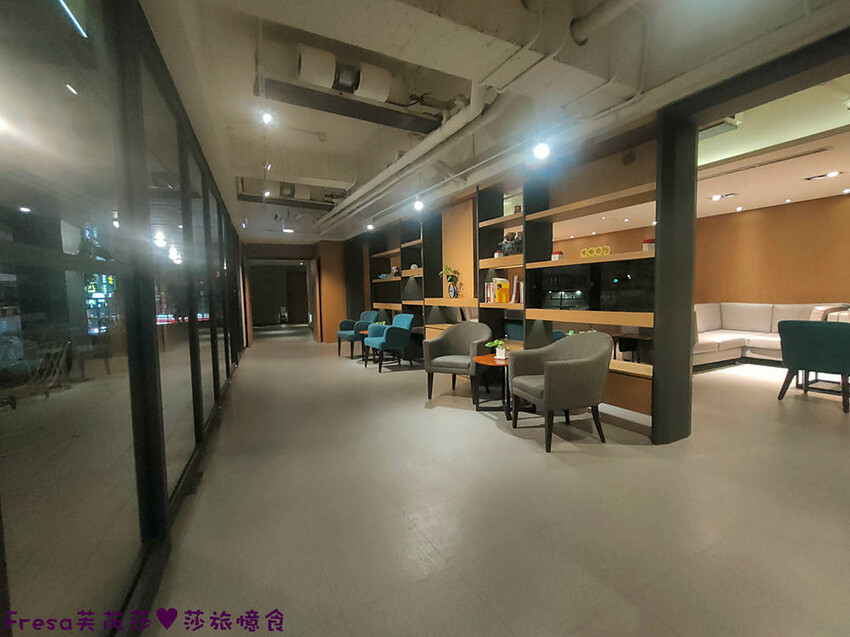 嘉義飯店【福泰桔子商旅】日式房型秒飛日本度假趣.完善舒適的背包客房超大交誼聽│嘉義文化店 - Fresa芙芮莎♥莎旅憶食