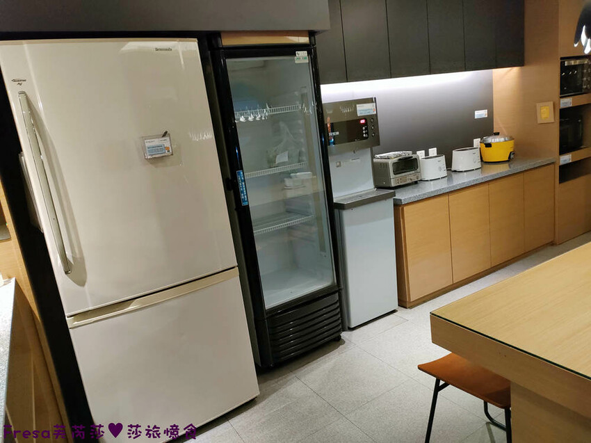 嘉義飯店【福泰桔子商旅】日式房型秒飛日本度假趣.完善舒適的背包客房超大交誼聽│嘉義文化店 - Fresa芙芮莎♥莎旅憶食